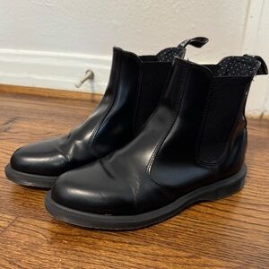 Dr Martens Flora women’s Chelsea Boot